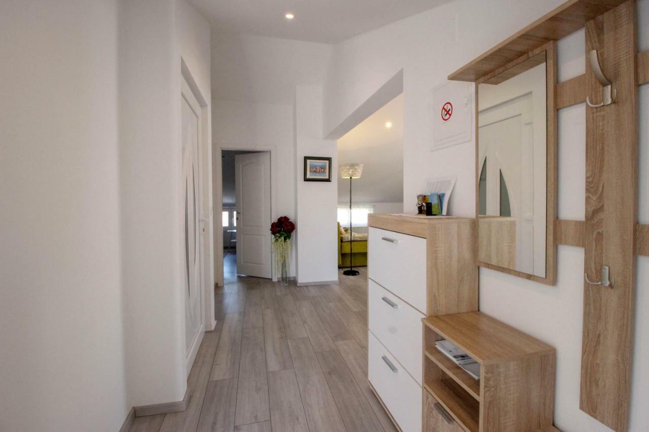 Studio Apartman Sky Lägenhet Rovinj Exteriör bild